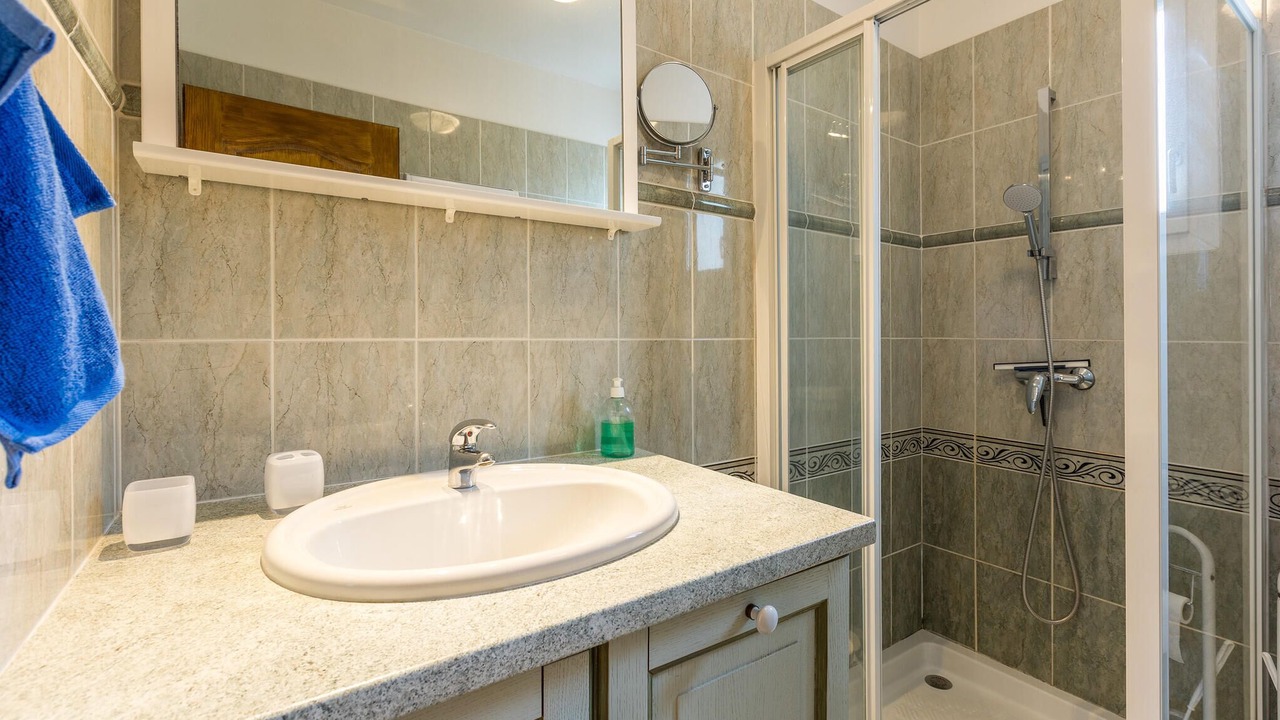 Photo of Bathroom in Cessenon-sur-Orb