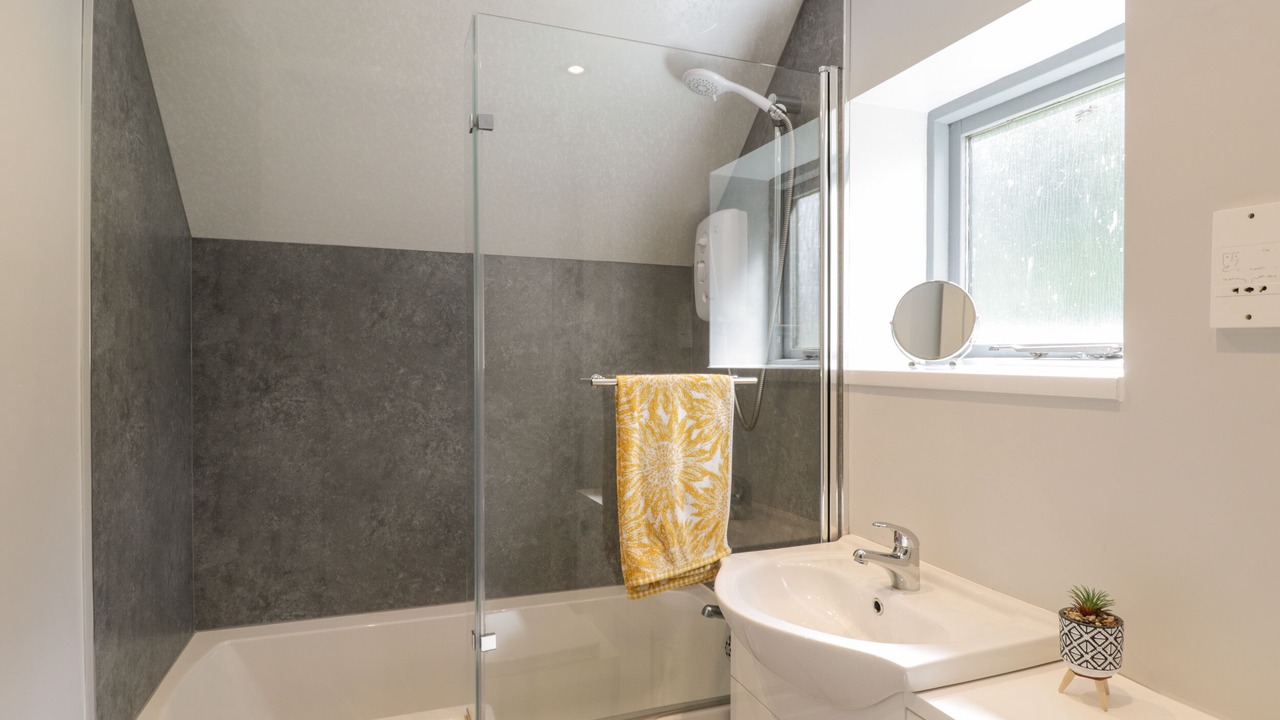 Photo of Bathroom in Ruswarp