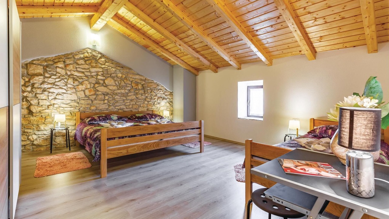 Photo of Bedroom in Mali Vareski