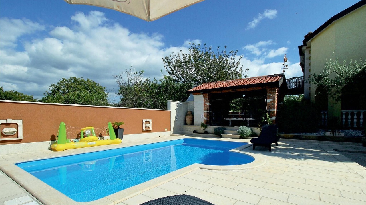 Photo of Outdoor in Antonci