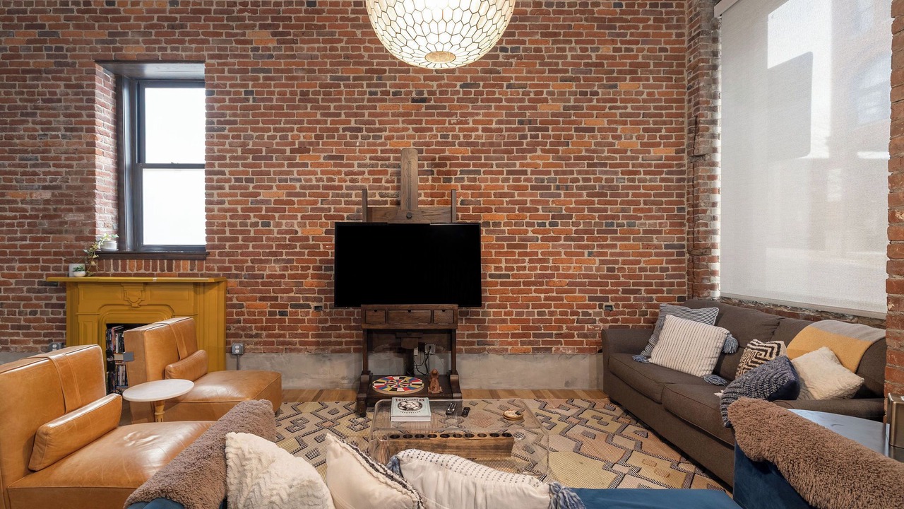 Photo of Livingroom in Downtown Nashville