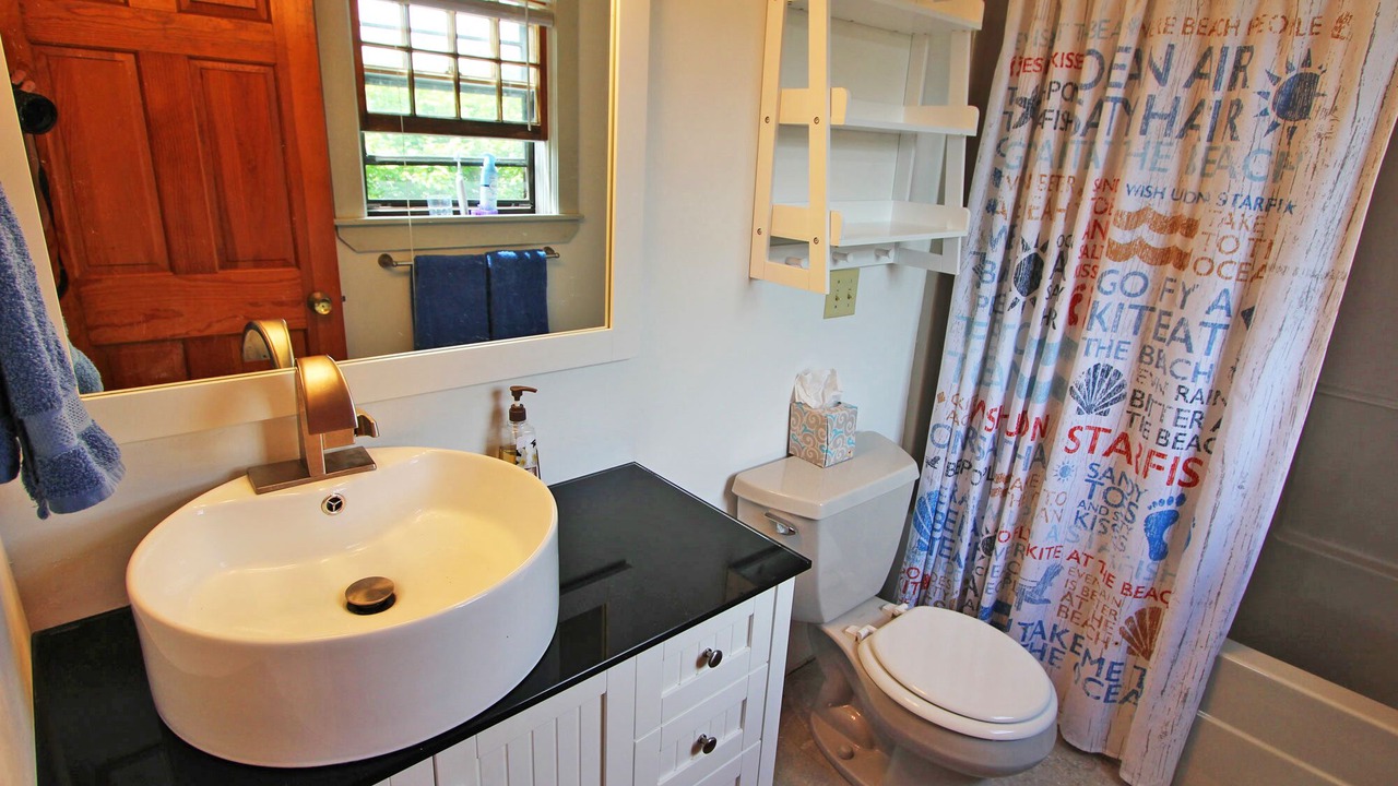 Photo of Bathroom in West of Town