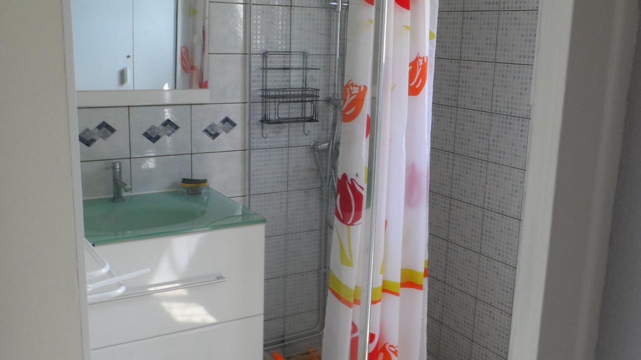 Photo of Bathroom in La Plaine-sur-Mer