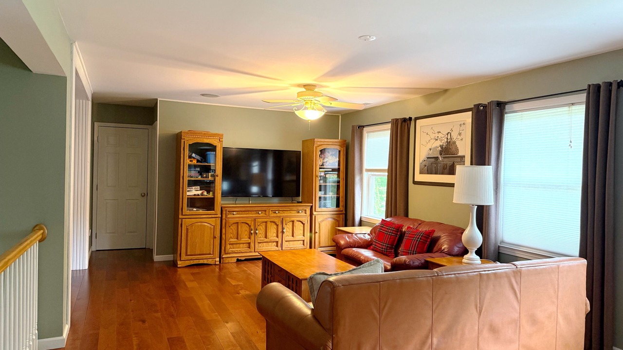 Photo of Bedroom in Cedar Bushes