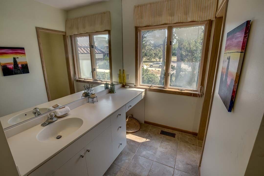 Photo of Bathroom in Monteray Shores