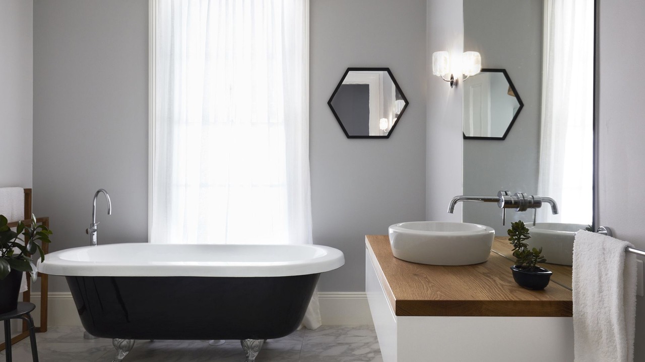 Photo of Bathroom in Barrengarry