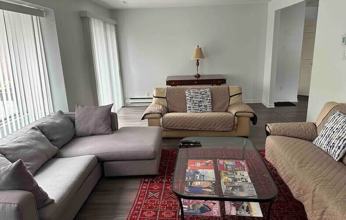 Photo of Livingroom in Cote-Saint-Luc
