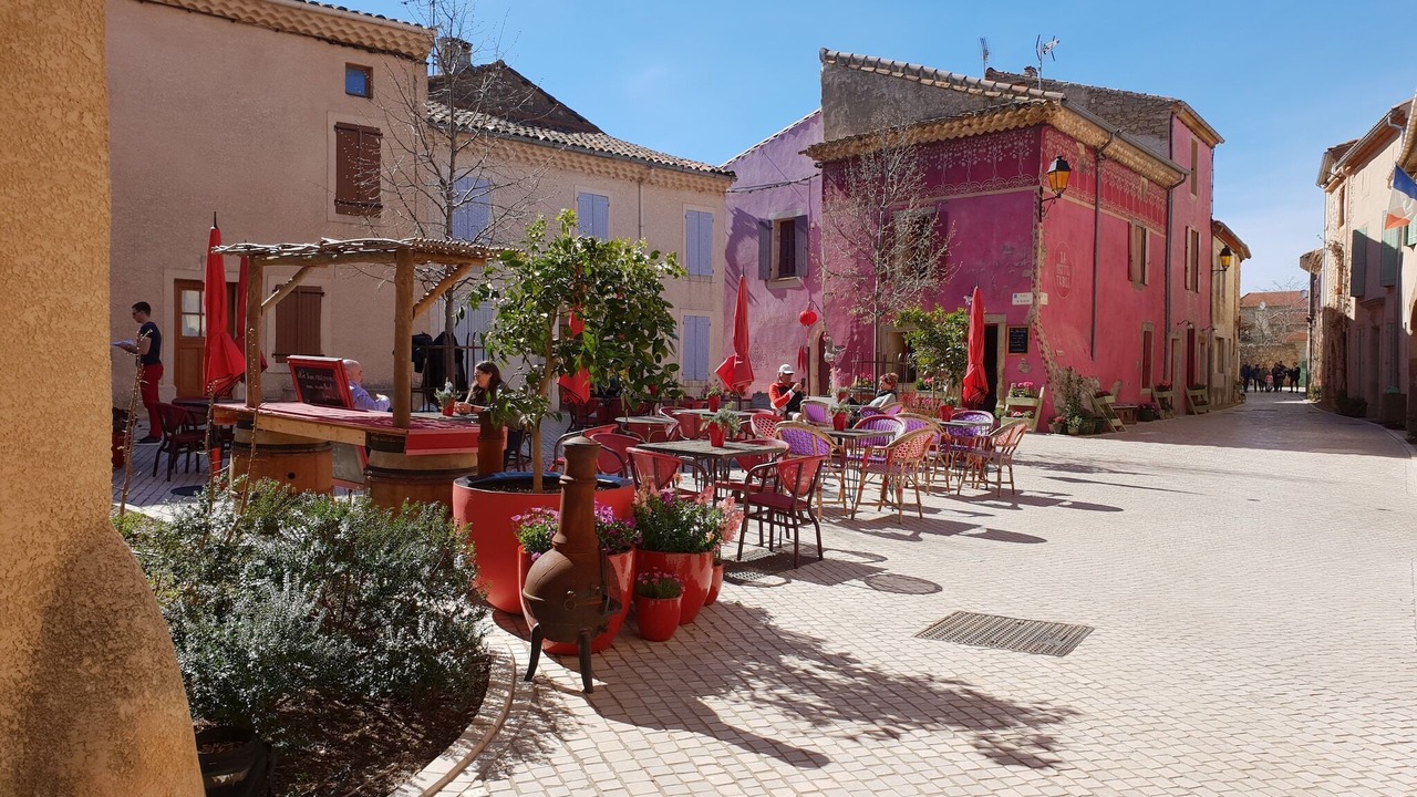 Photo of Others in Velieux