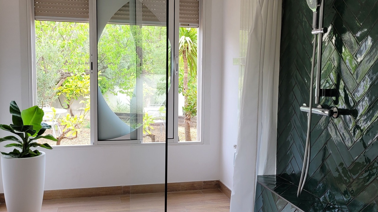 Photo of Bathroom in Carnon-Plage