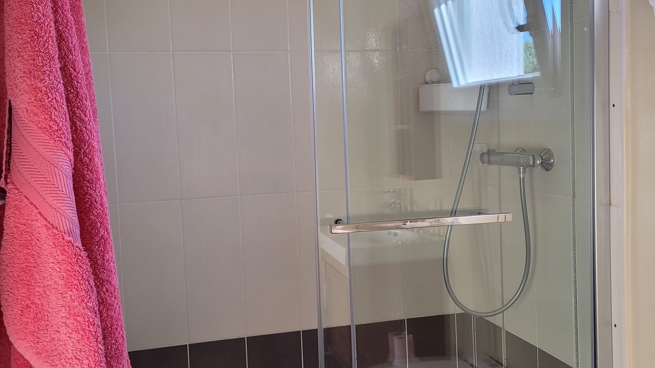 Photo of Bathroom in Carnon-Plage