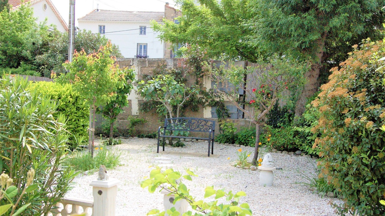 Photo of Outdoor in Saint-Genies-de-Fontedit