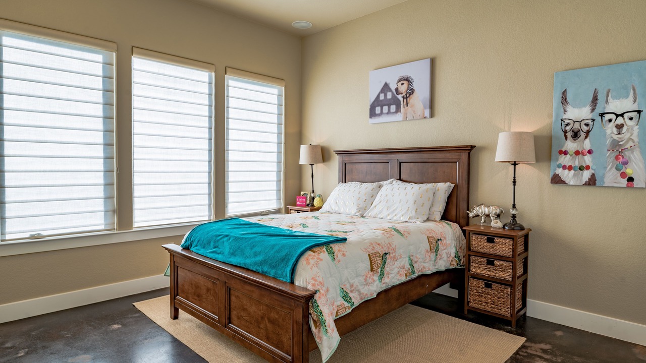 Photo of Bedroom in Montview Harbor