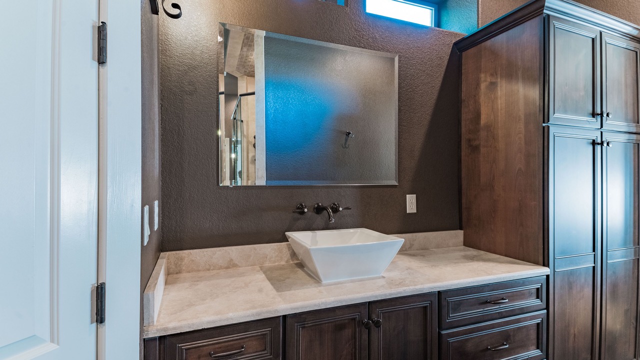 Photo of Bathroom in Montview Harbor