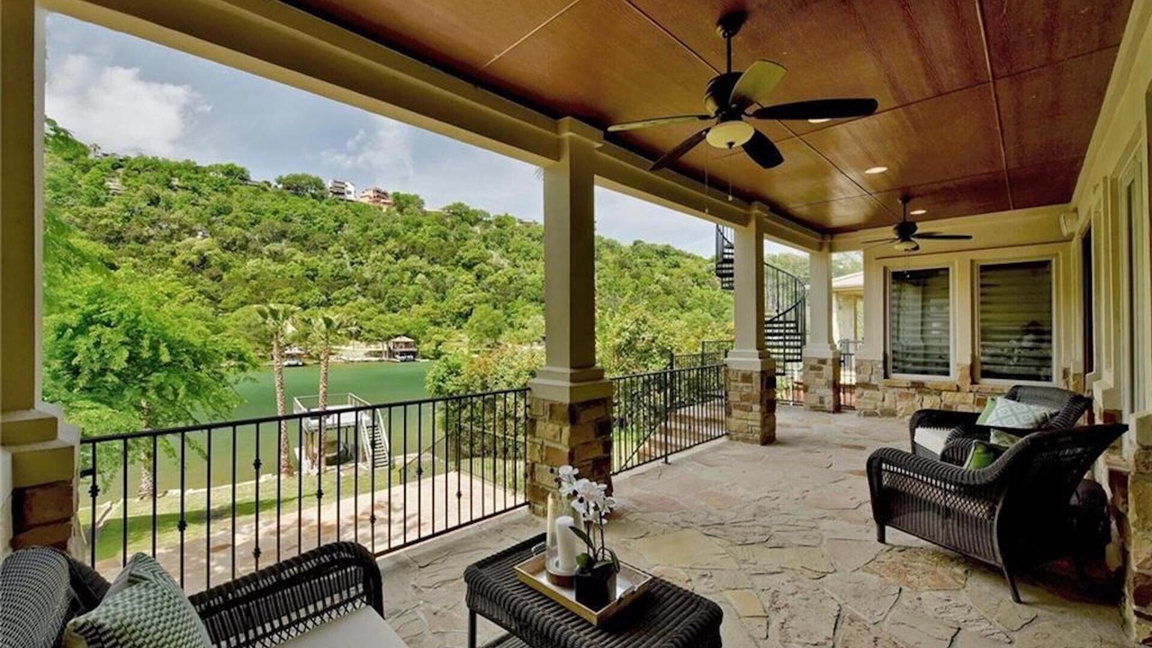 Photo of Patio Balcony in Montview Harbor