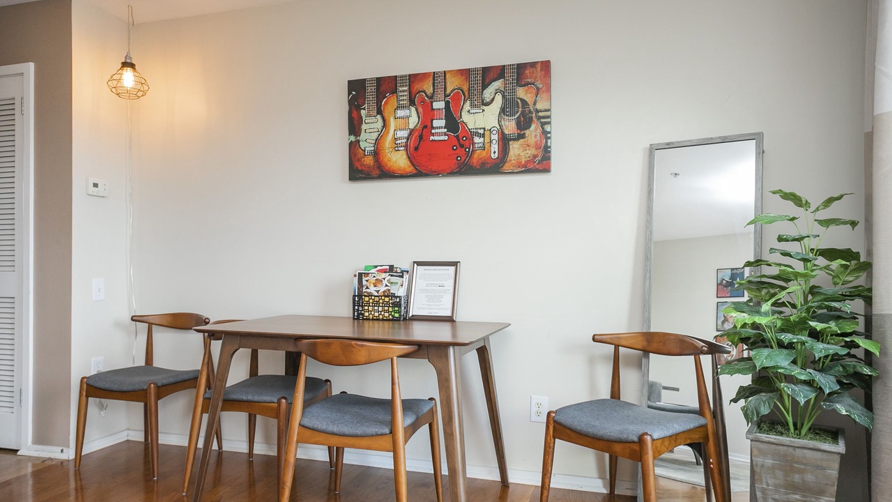 Photo of Bedroom in North Capitol