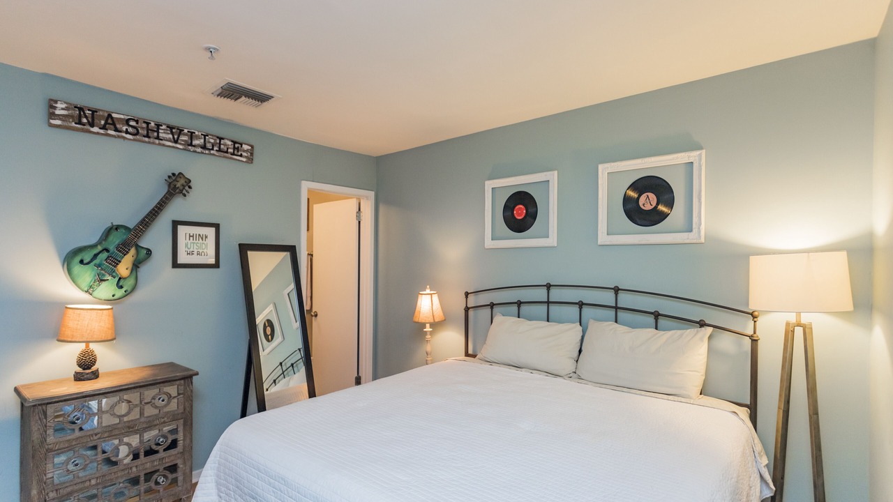 Photo of Bedroom in North Capitol
