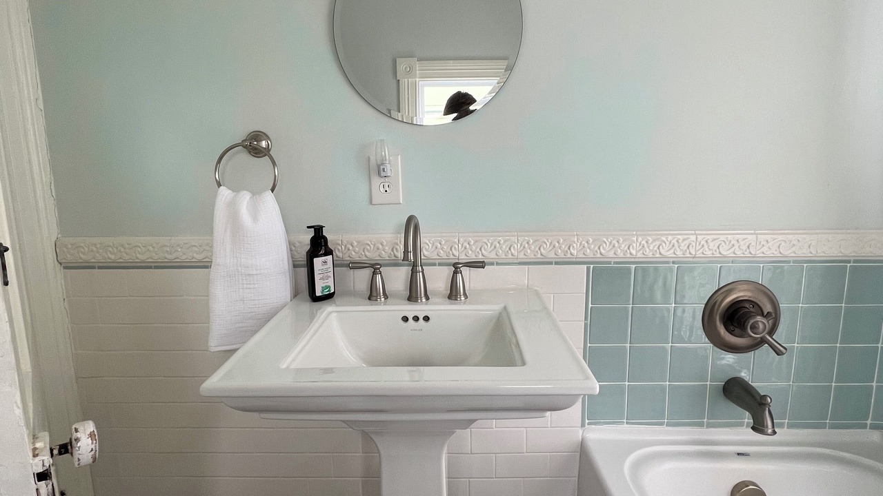 Photo of Bathroom in Cape Charles