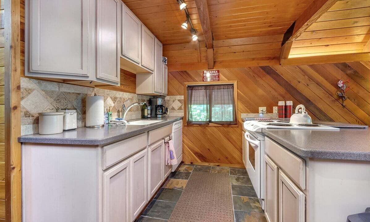 Photo of Kitchen in Packwood