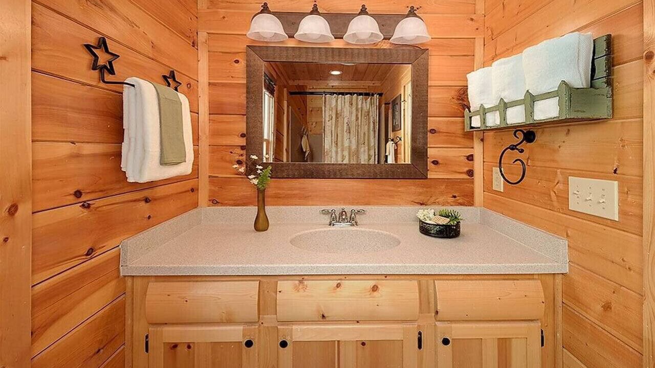 Photo of Bathroom in Sevierville