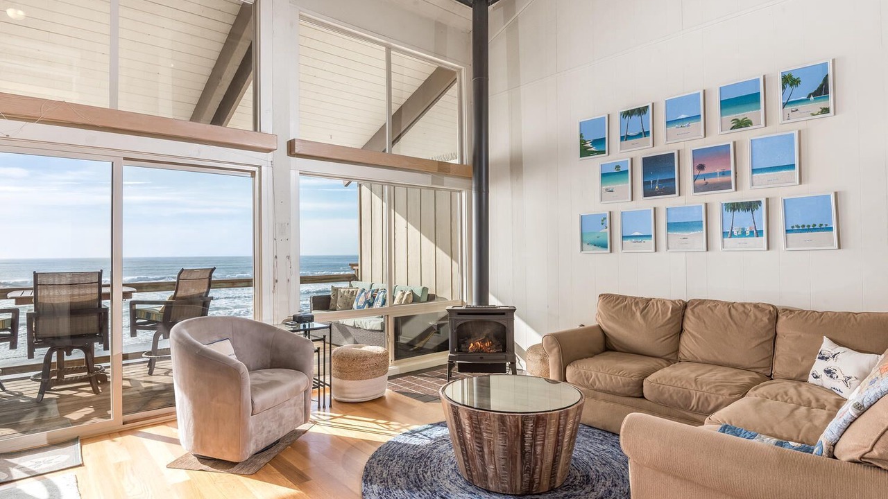 Photo of Livingroom in La Selva Beach