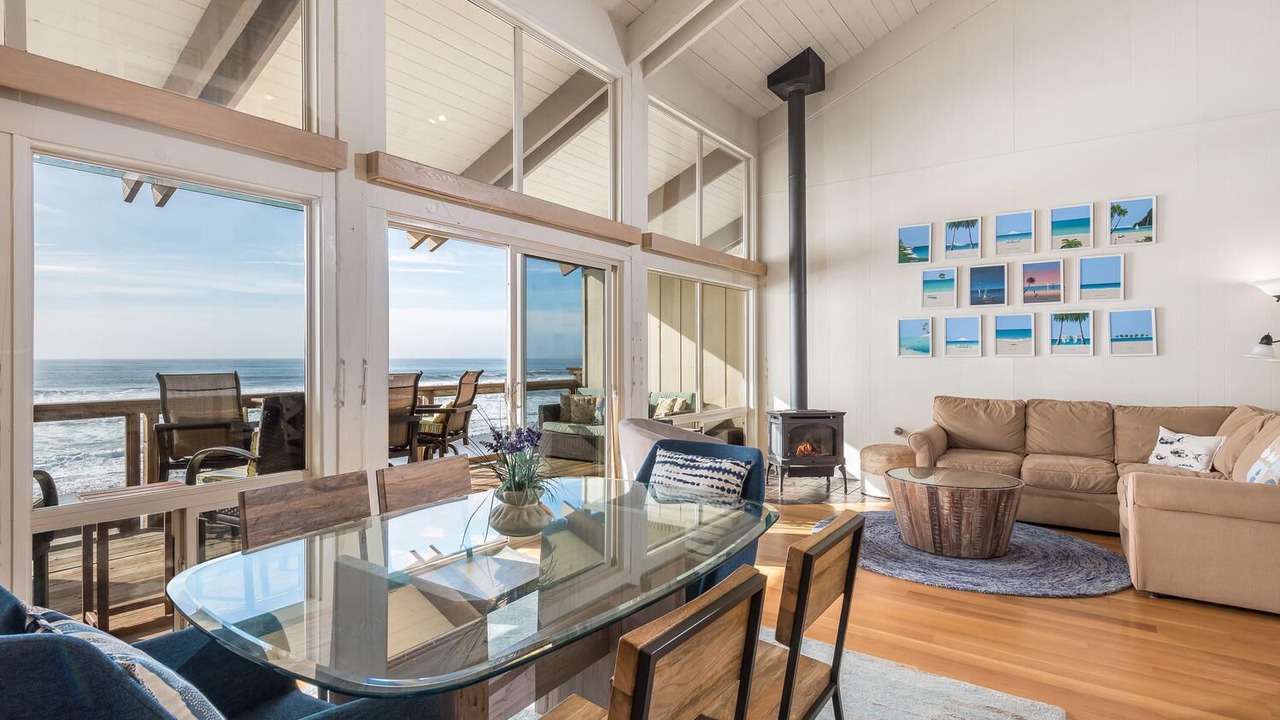 Photo of Bedroom in La Selva Beach