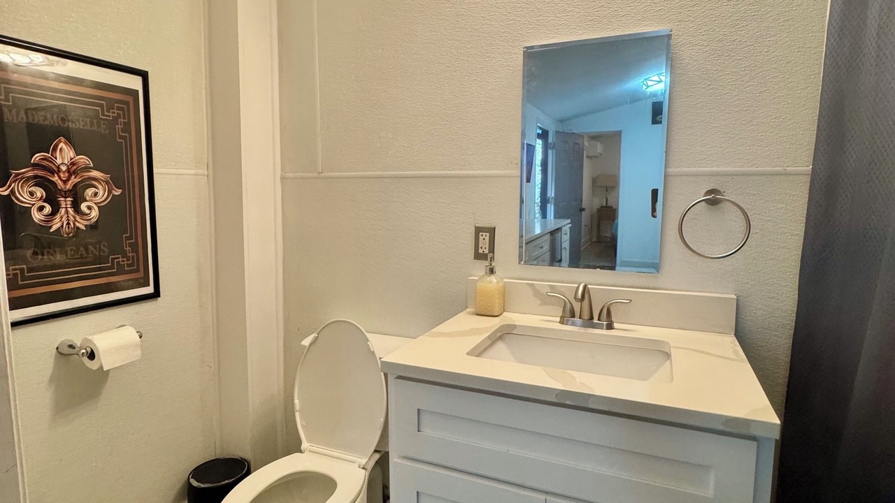 Photo of Bathroom in Faubourg Delachaise