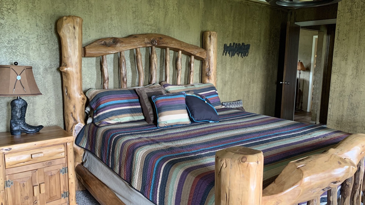 Photo of Bedroom in Lawton
