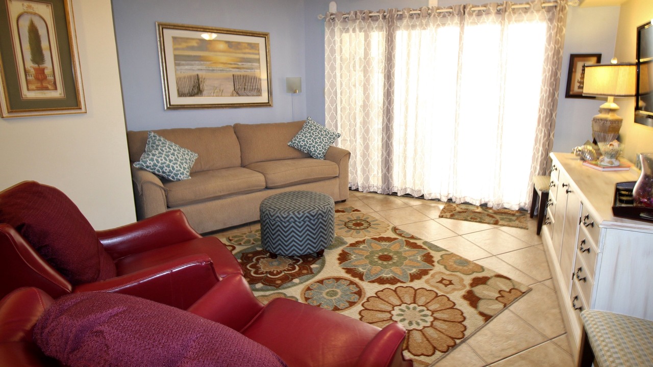 Photo of Livingroom in Orange Beach