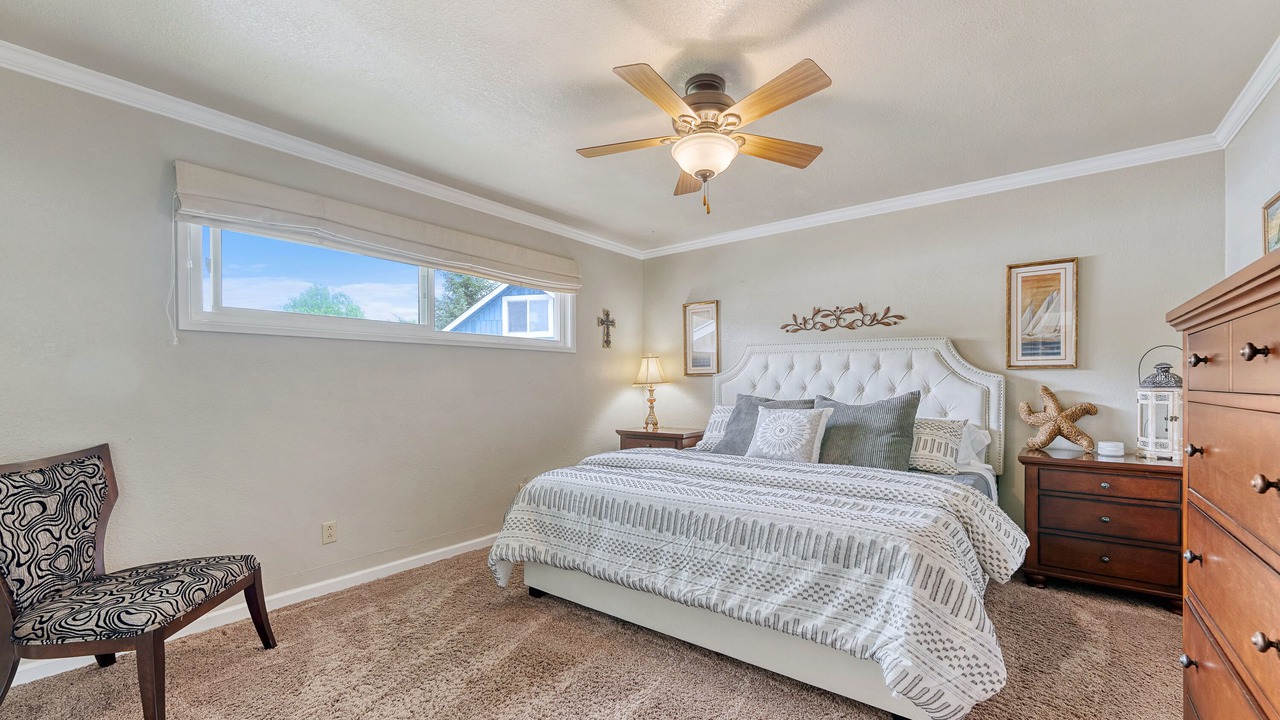 Photo of Bedroom in Harbor