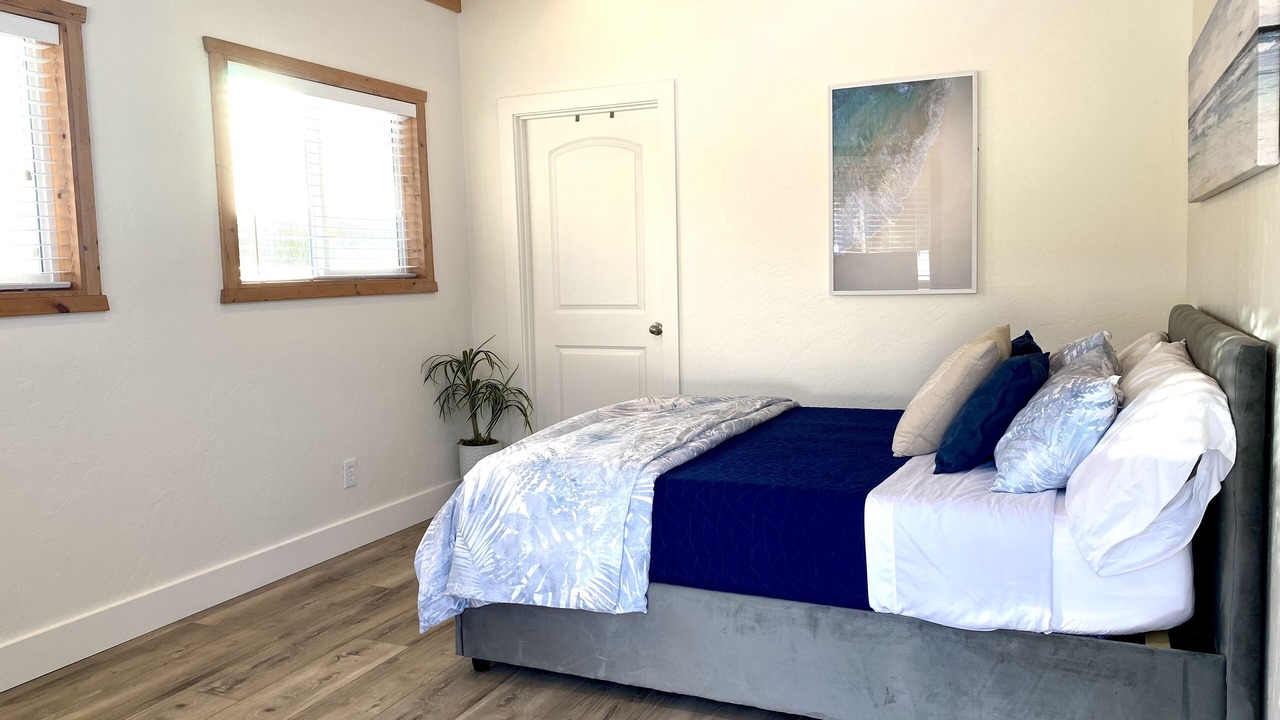 Photo of Bedroom in Harbor
