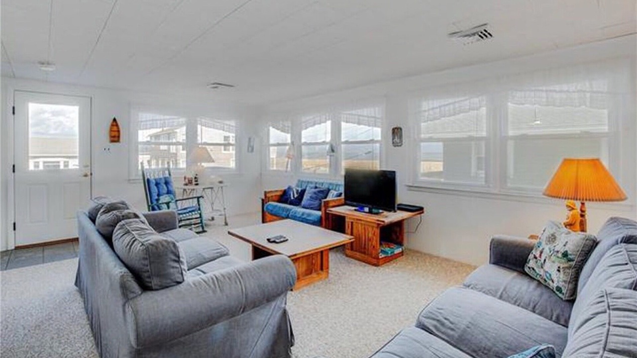 Photo of Livingroom in Beach Haven Terrace