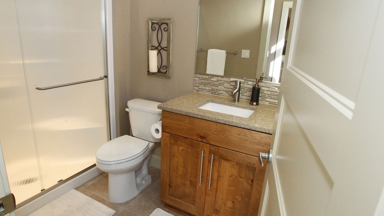 Photo of Bathroom in Southern Crossing