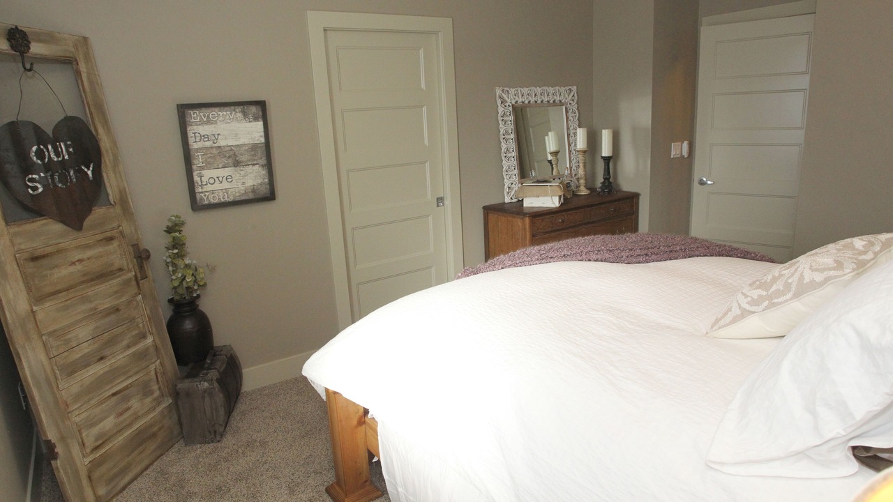 Photo of Bedroom in Southern Crossing