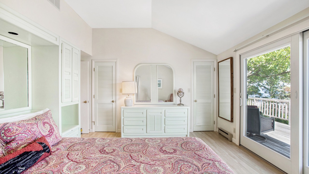 Photo of Bedroom in Tenants Harbor