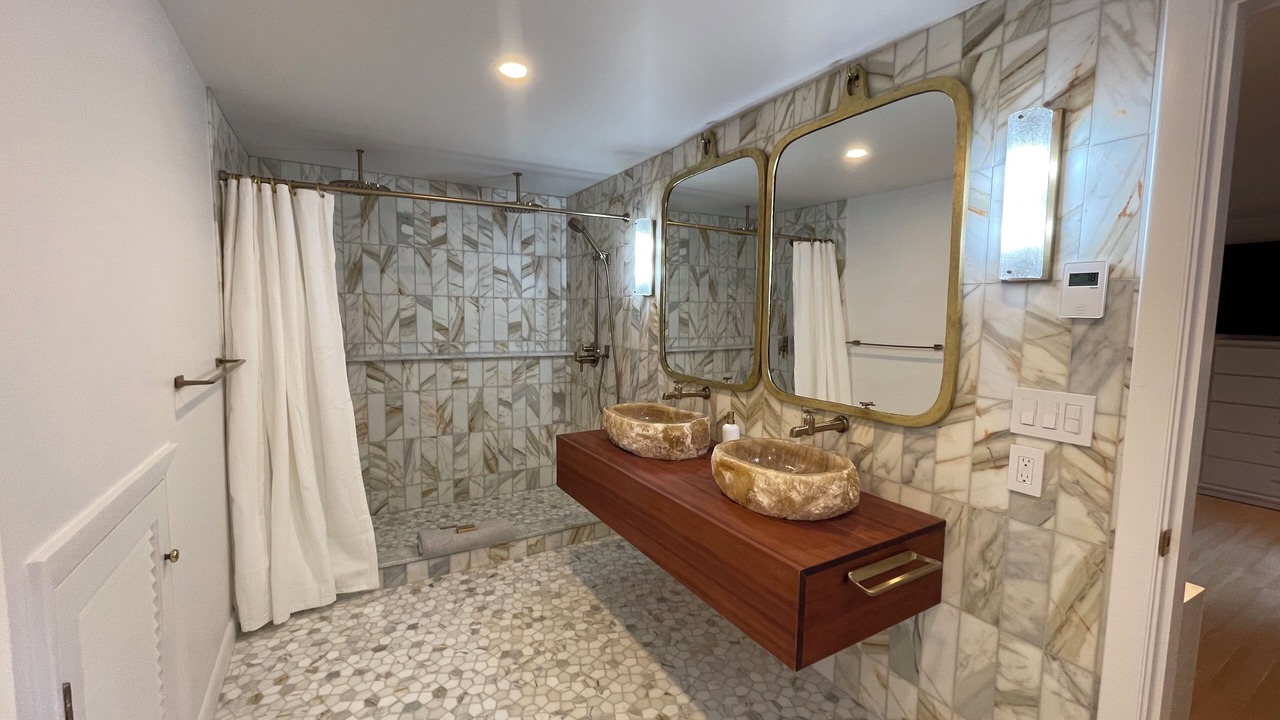 Photo of Bathroom in Tenants Harbor