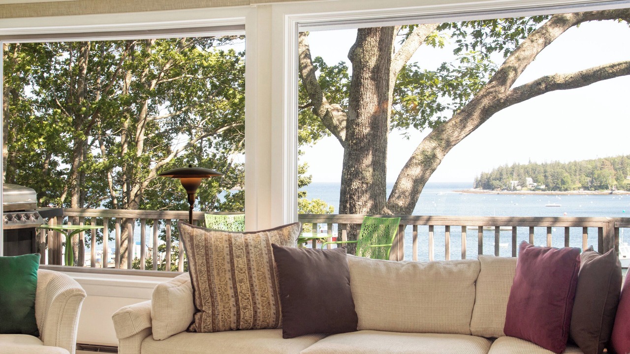 Photo of Livingroom in Tenants Harbor