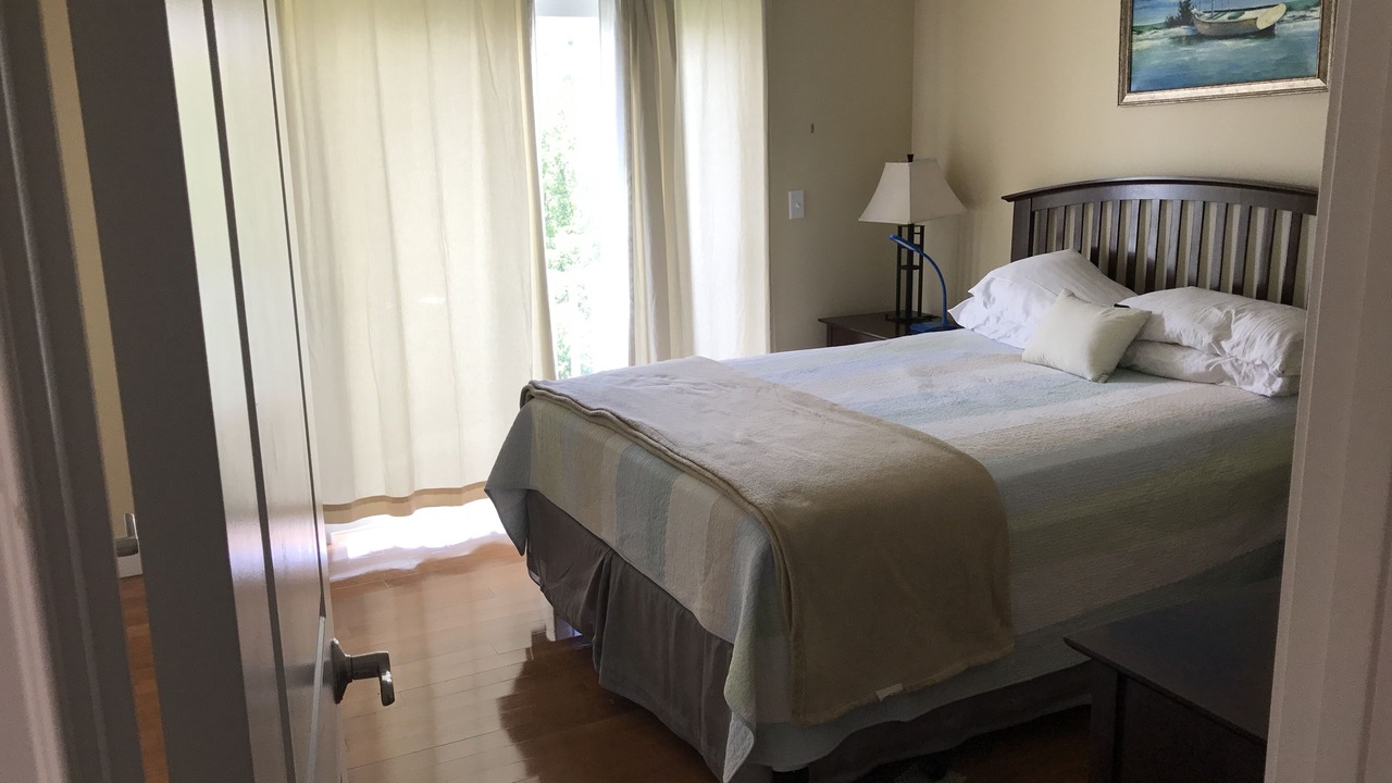 Photo of Bedroom in Westbrook Center