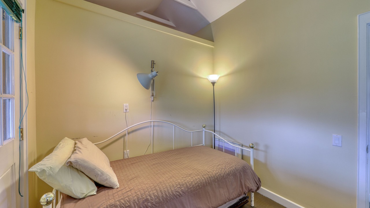 Photo of Bedroom in Ocean Beach