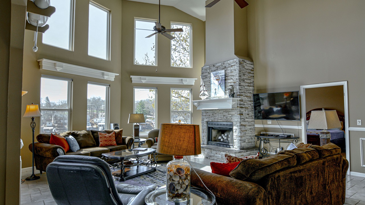 Photo of Bedroom in Eagles Nest