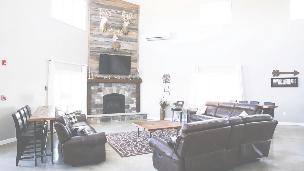 Photo of Livingroom in Cantril