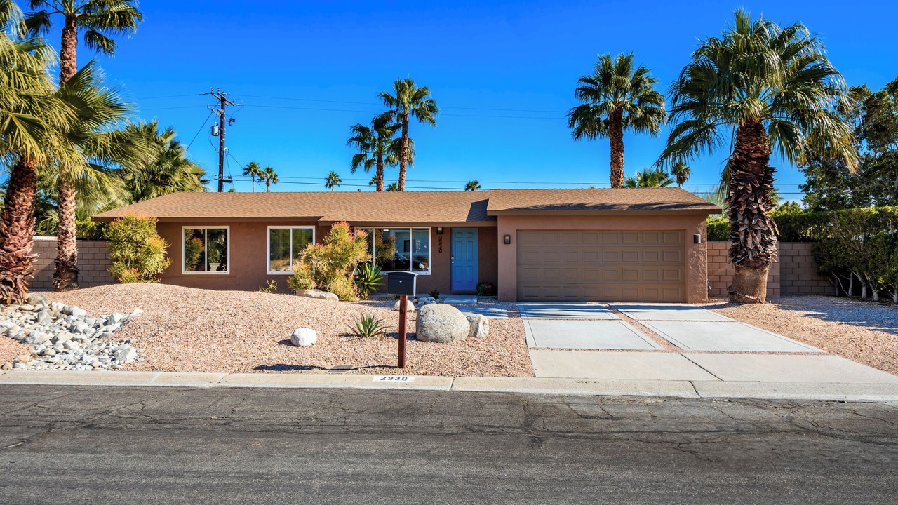 Photo of Outdoor in Desert Park Estates