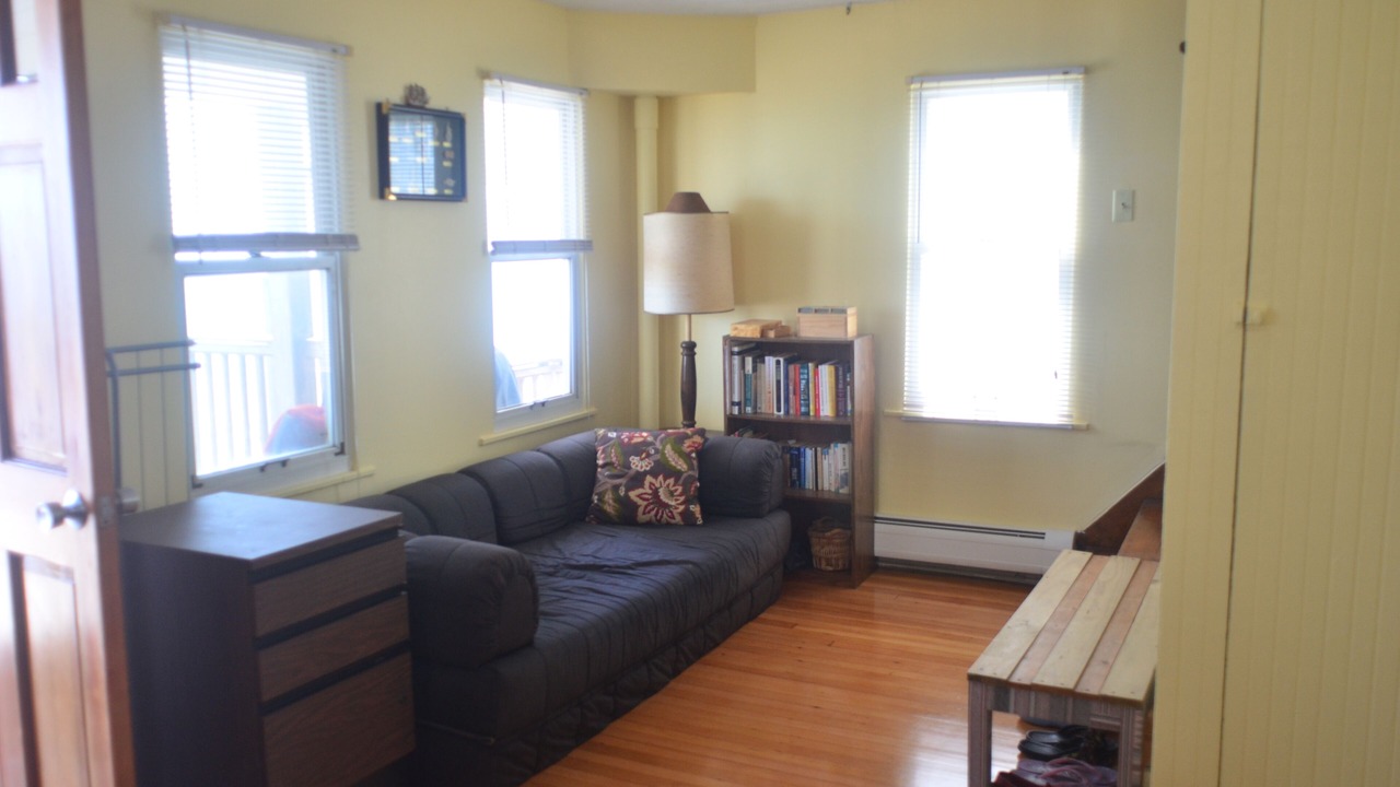 Photo of Livingroom in Milford