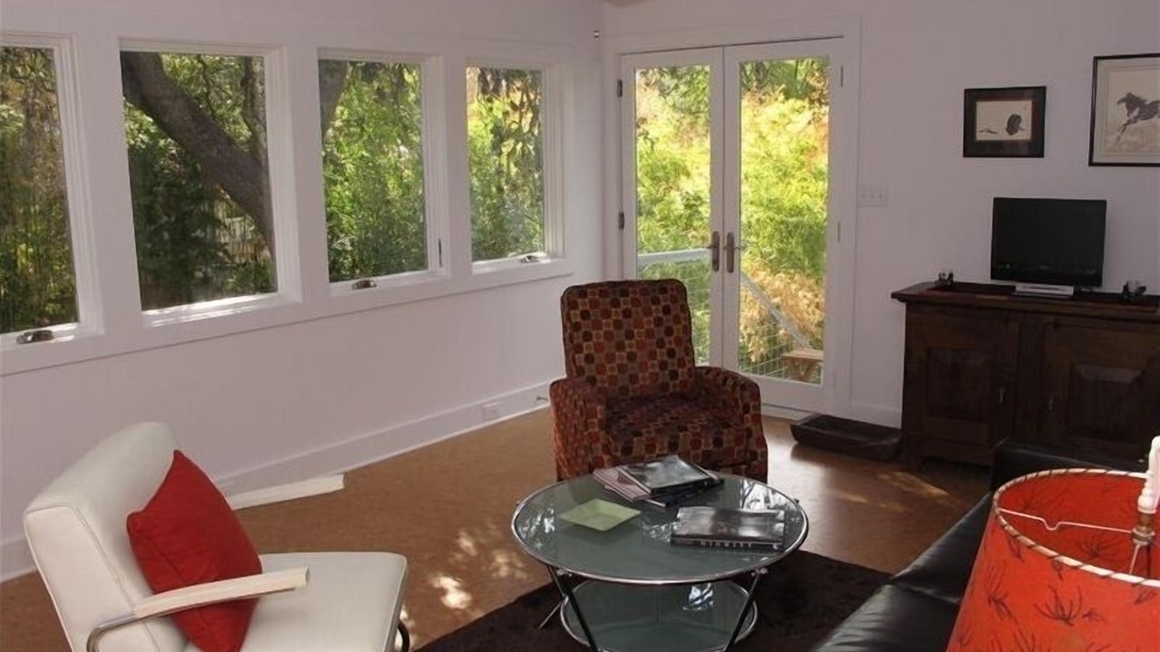 Photo of Livingroom in Travis Heights