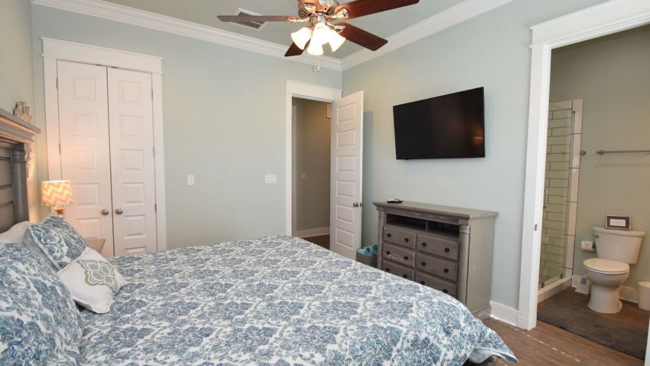 Photo of Bedroom in Port Bolivar