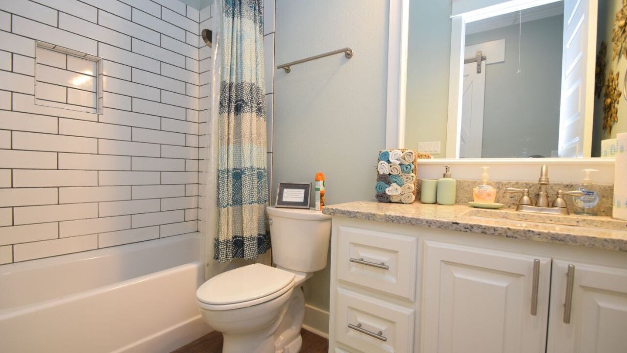 Photo of Bathroom in Port Bolivar