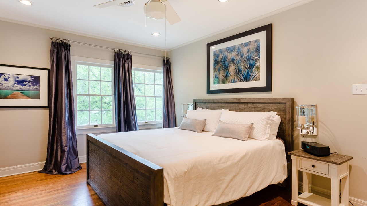 Photo of Bedroom in Tarrytown