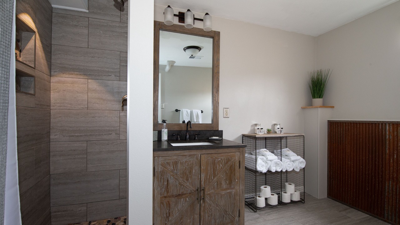 Photo of Bathroom in Red Butte