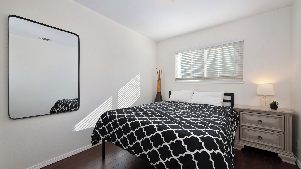 Photo of Bedroom in Citrus Heights