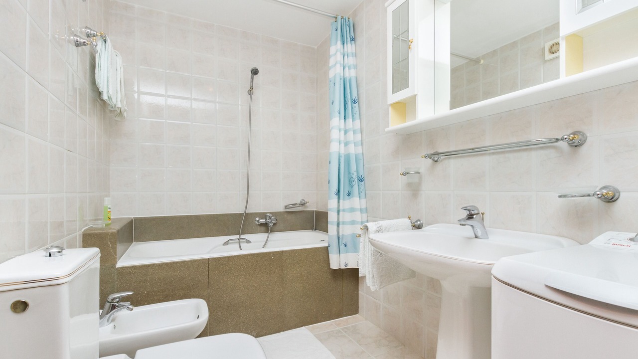 Photo of Bathroom in Okrug Gornji