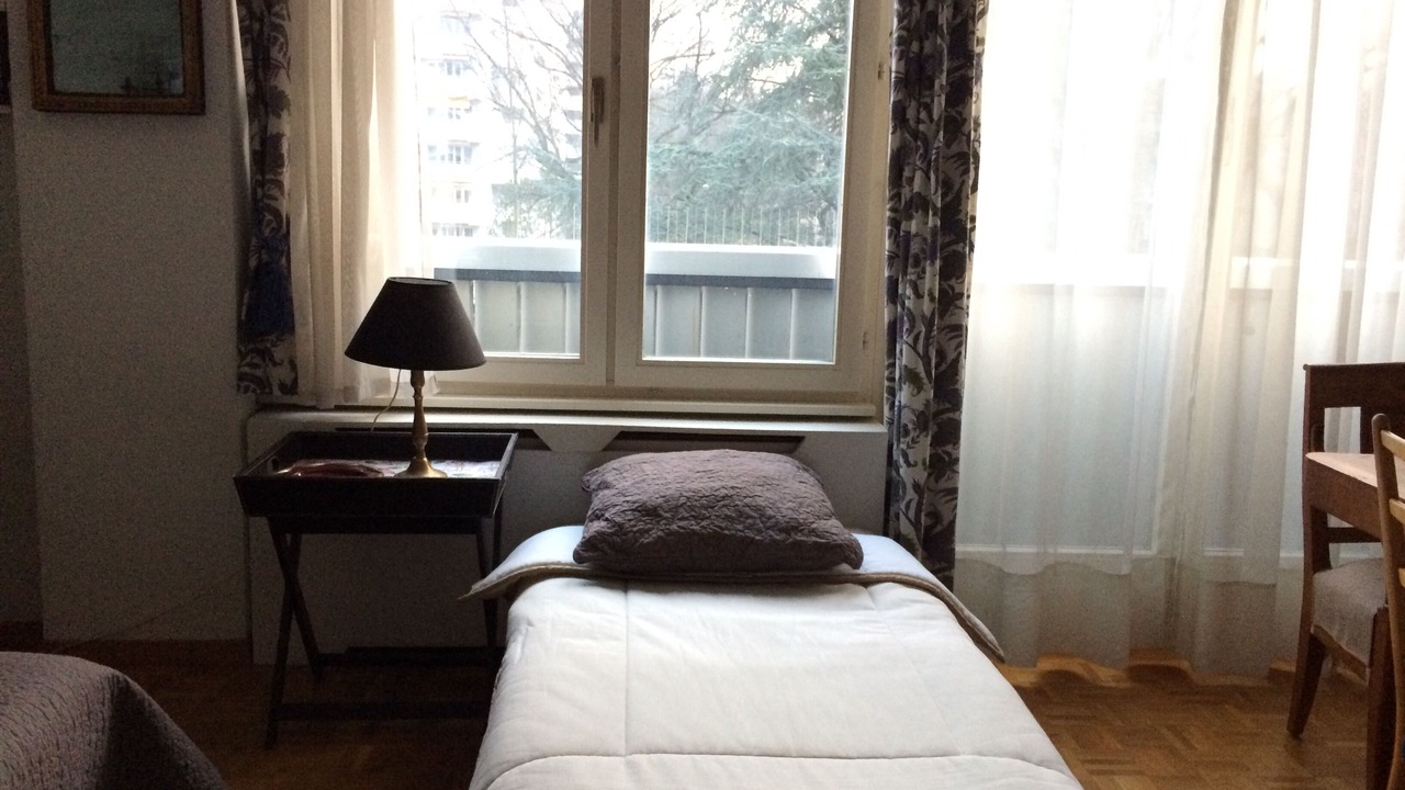 Photo of Bedroom in Tour-de-Champel